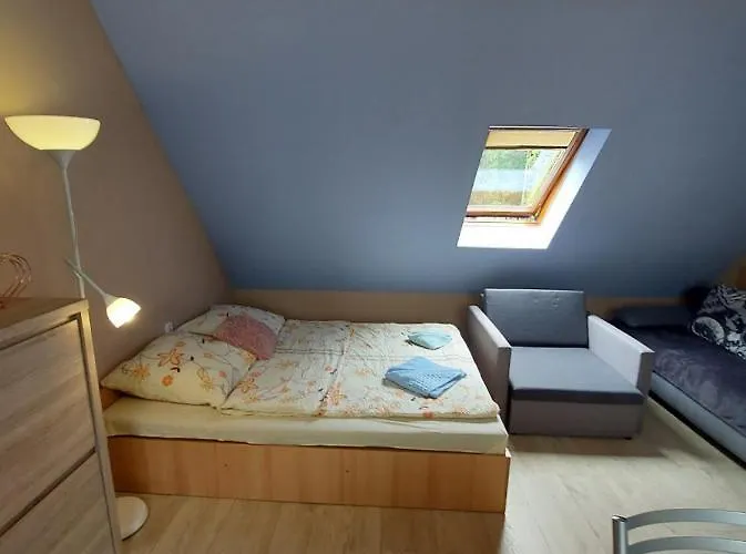 בית אירוח Nad Raba