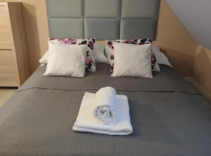 Nad Raba בית אירוח