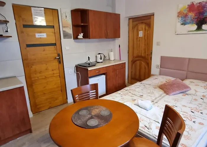 Nad Raba בית אירוח