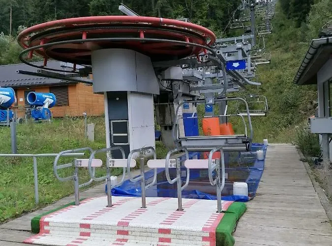 ホームステイ Nad Raba