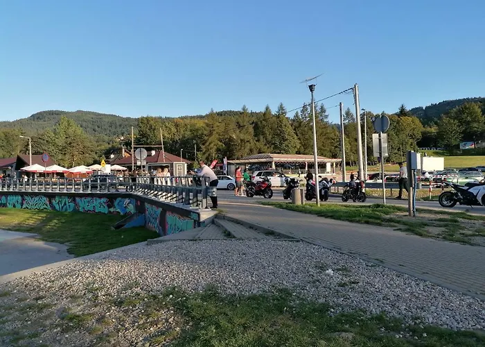 ホームステイ Nad Raba